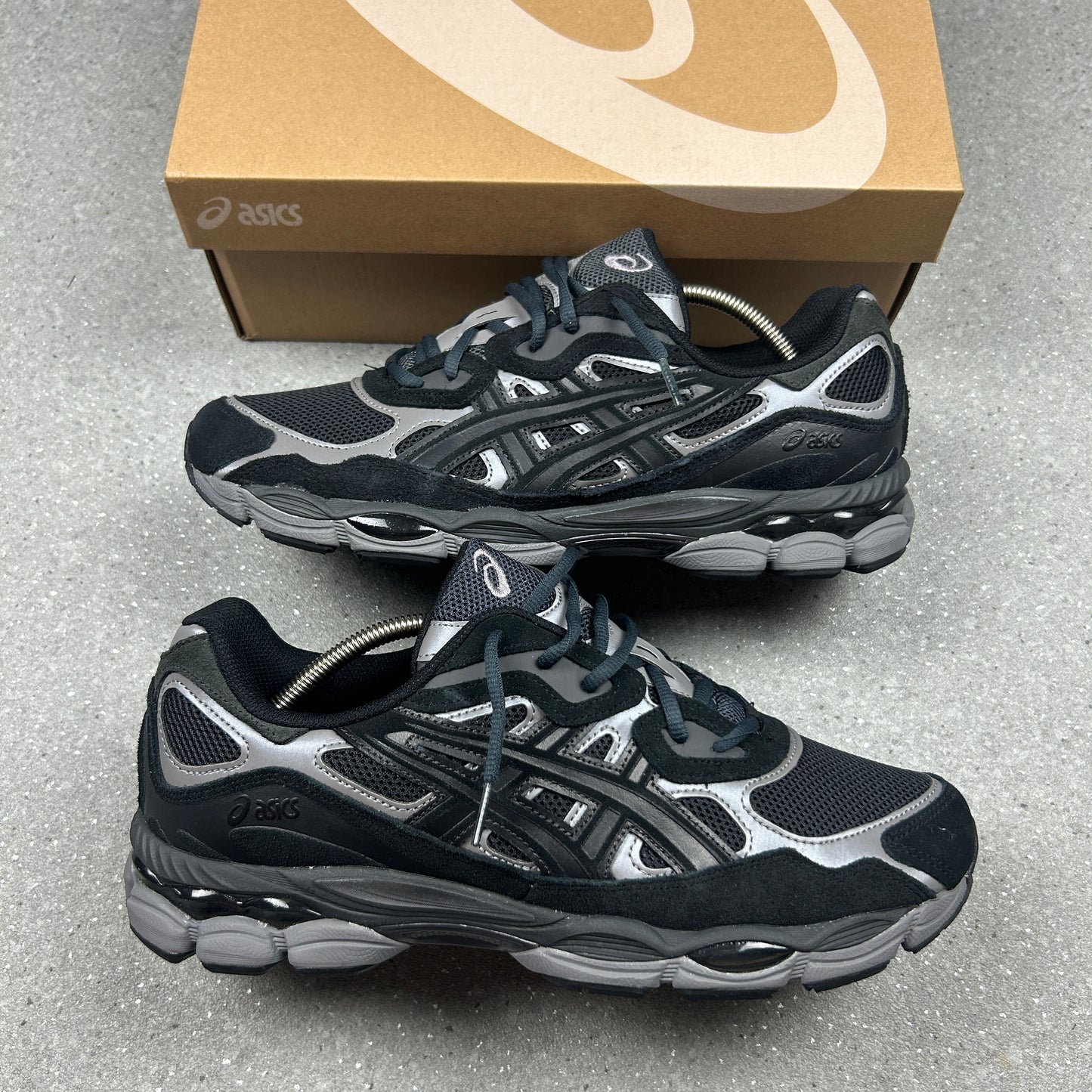 ASICS GEL NYC GRAPHITE GREY