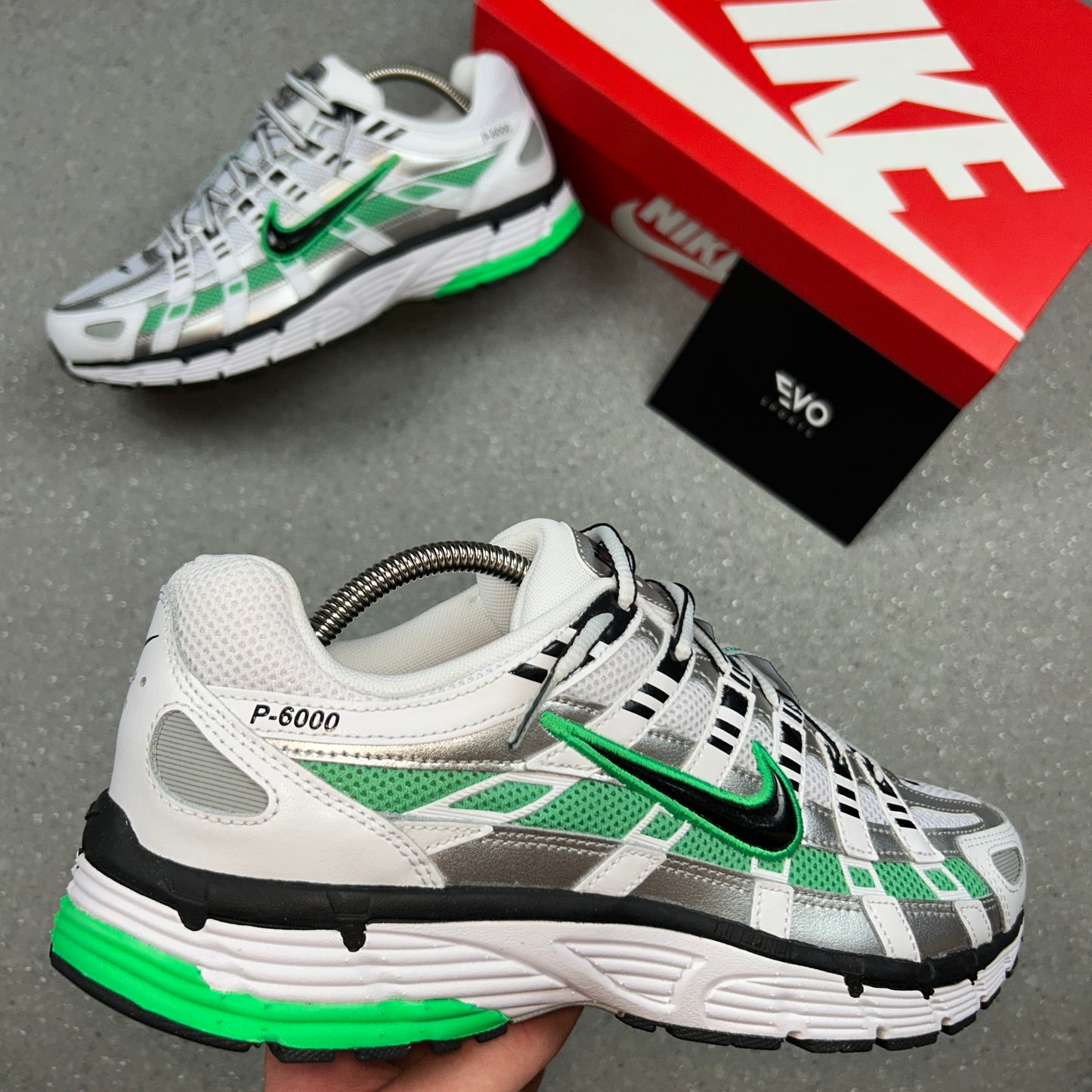 NIKE P6000 SPRING GREEN