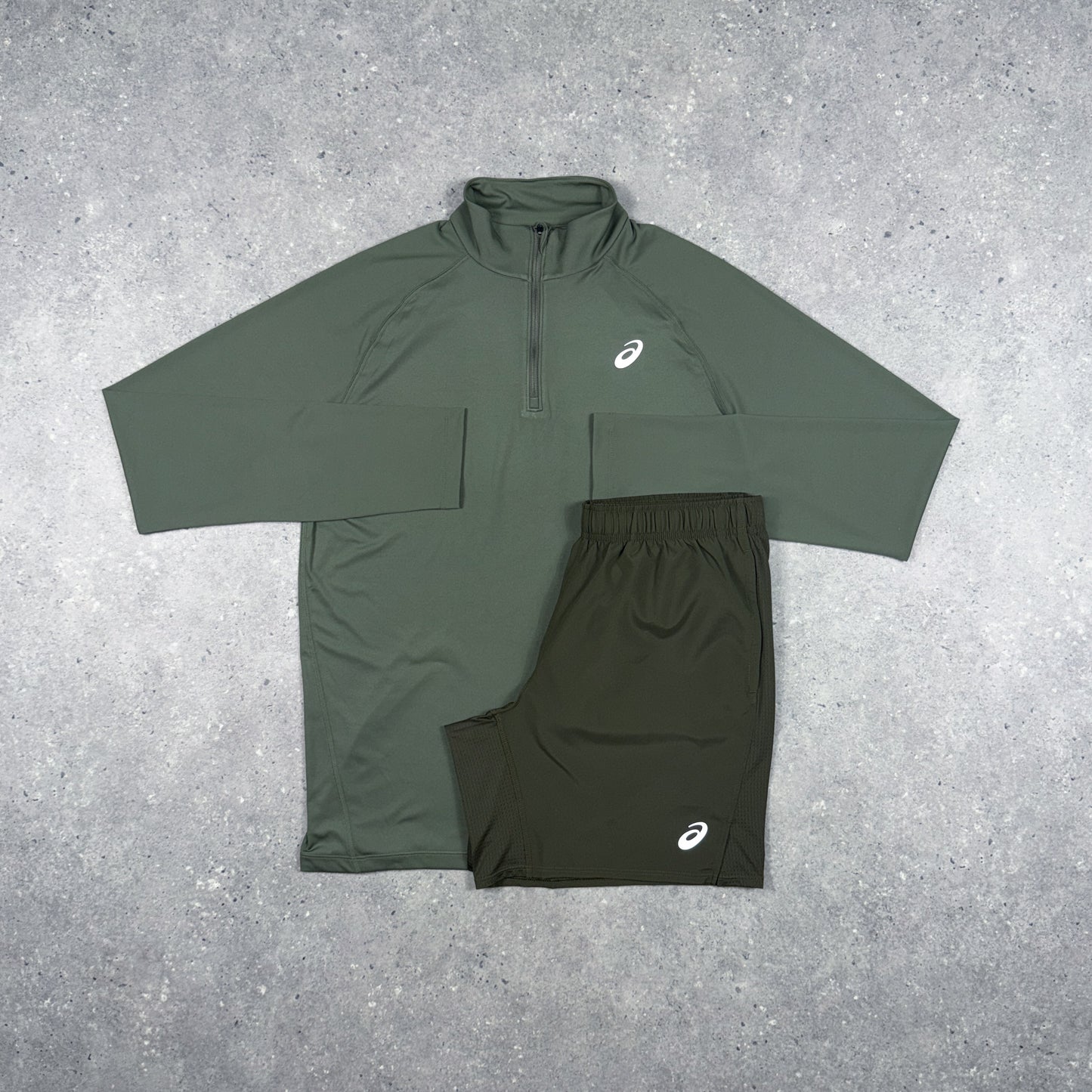 ASICS PACER 1/4 ZIP ICON SHORTS SET MANTLE GREEN