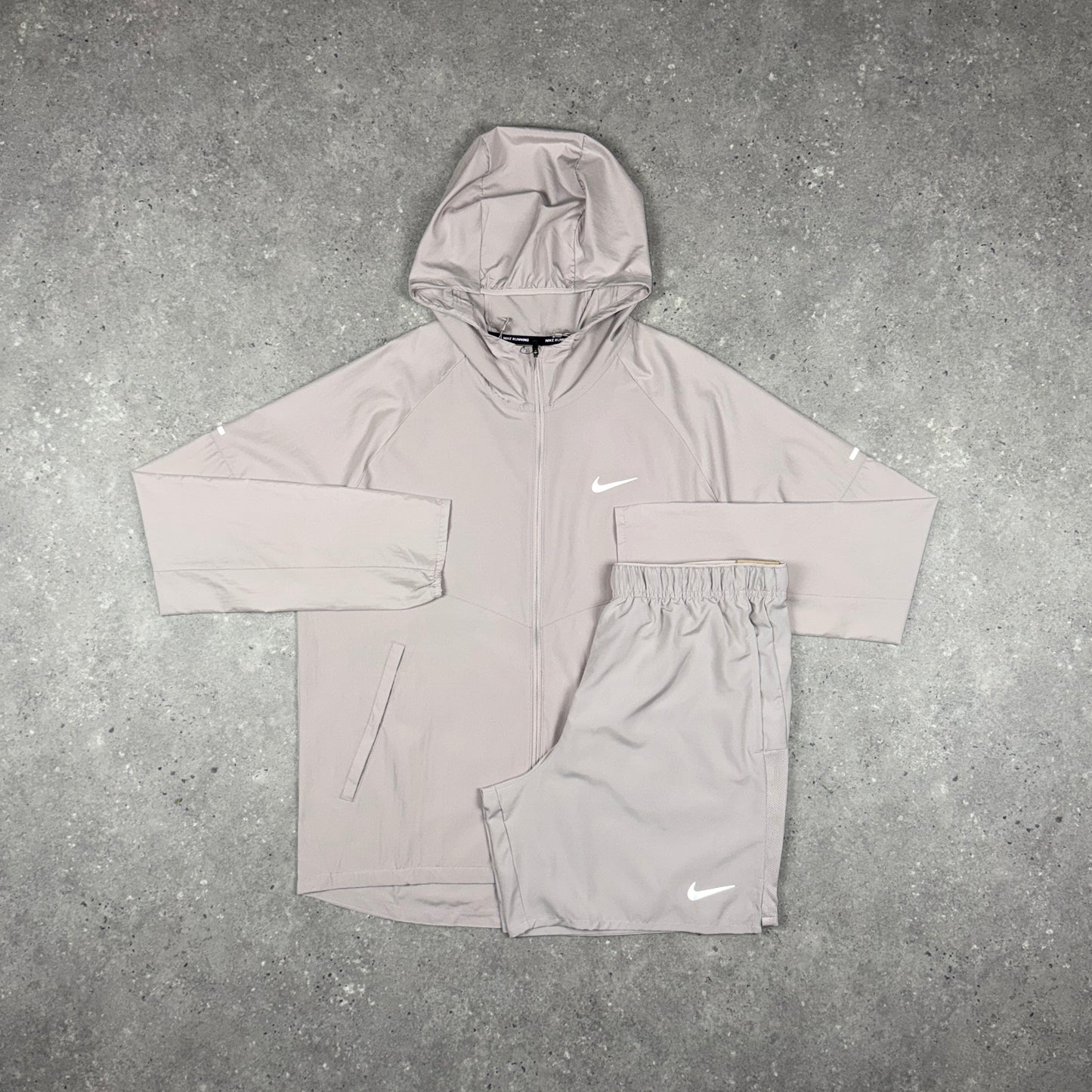 NIKE REPEL WINDRUNNER SET CREAM