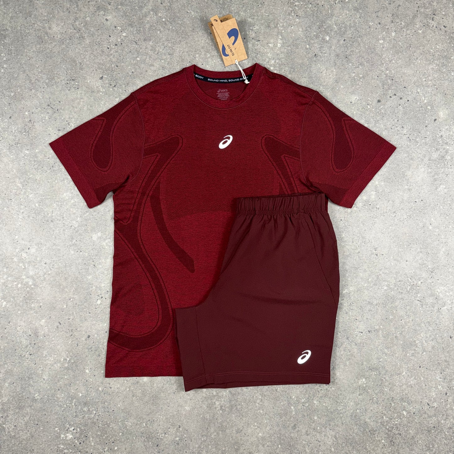 ASICS SEAMLESS T-SHIRT SHORTS SET BURGUNDY