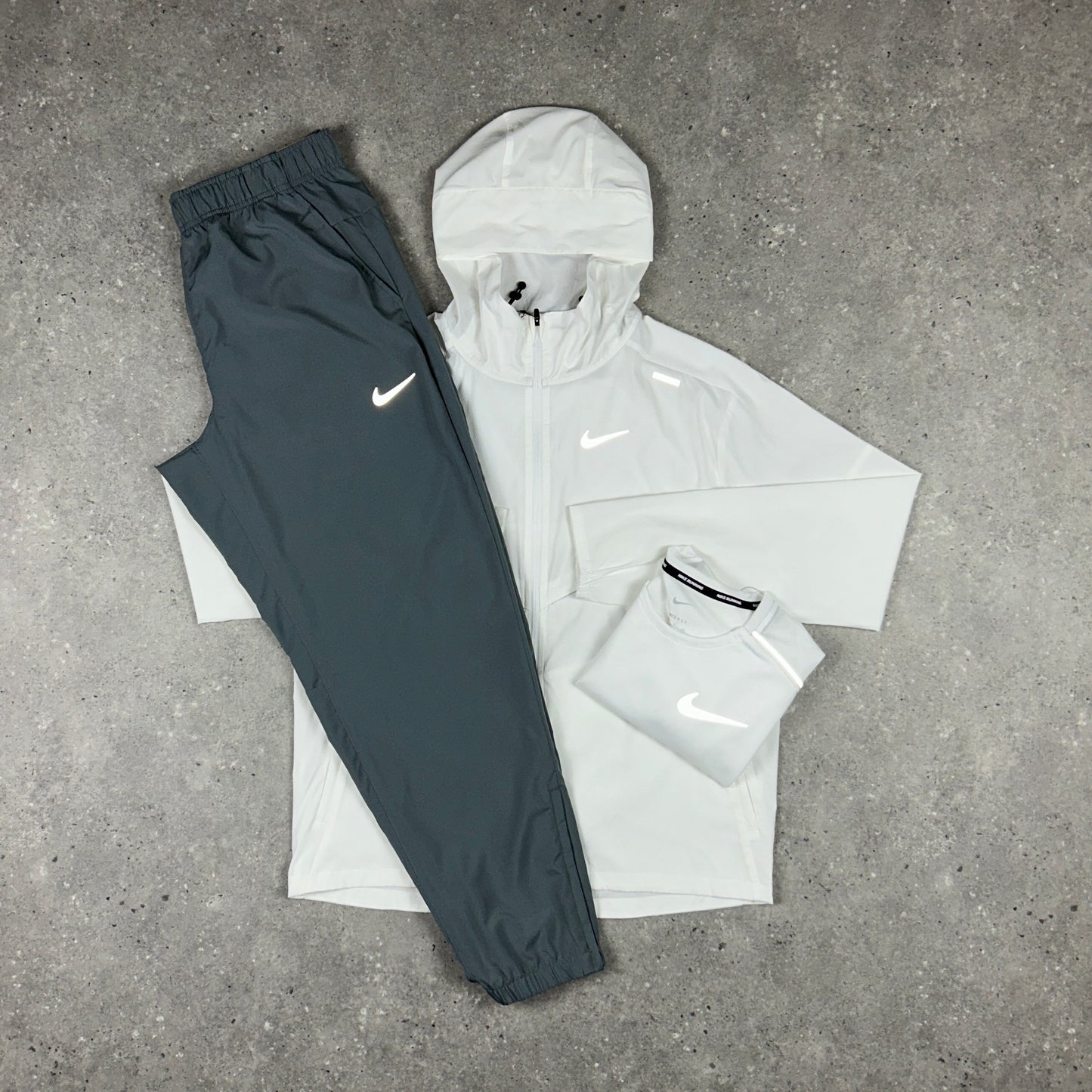 NIKE UV WINDRUNNER BUNDLE ICE WHITE/GREY