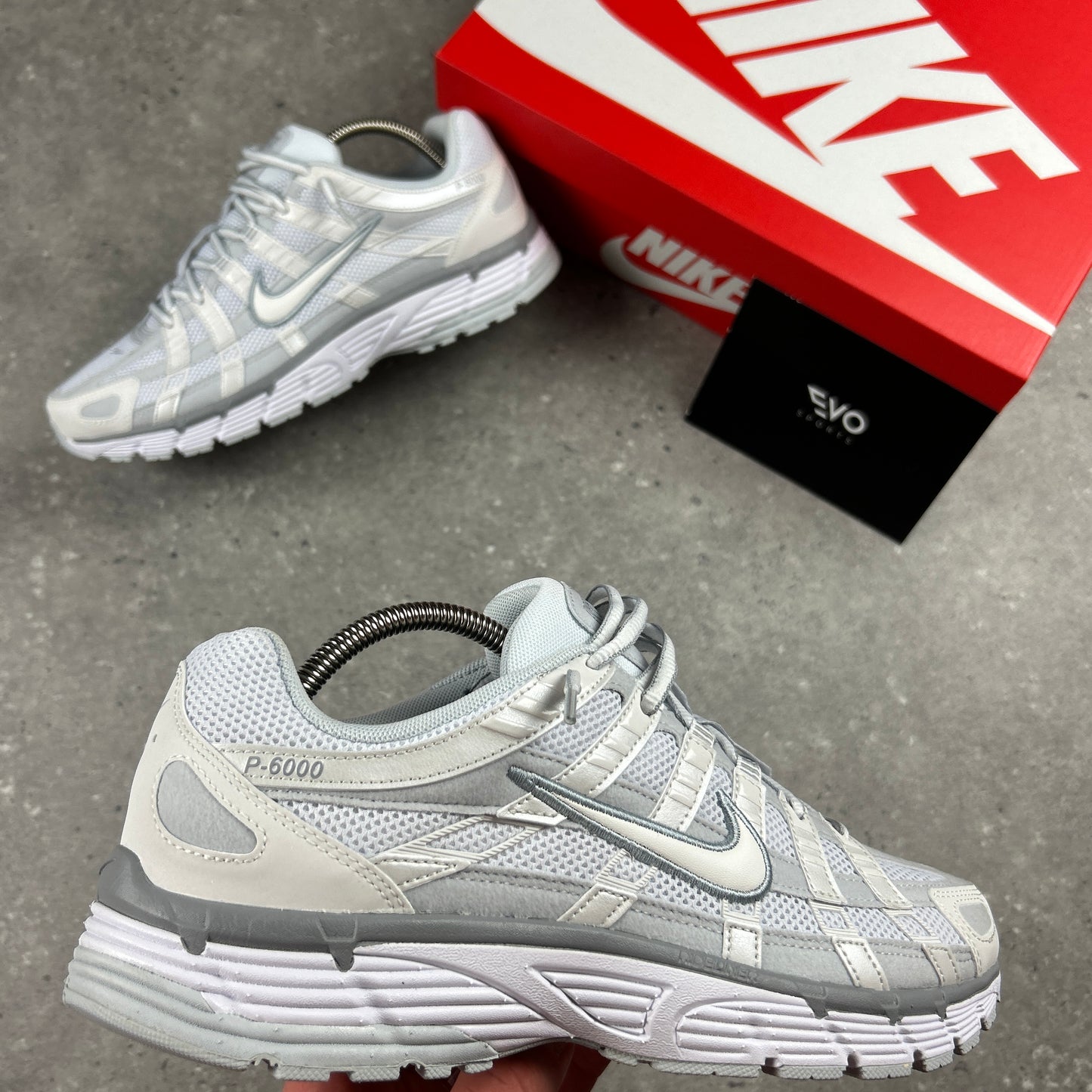 NIKE P6000 SUMMIT WHITE