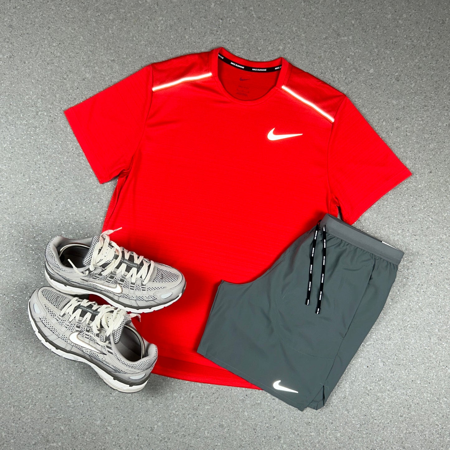 NIKE MILER SET CRIMSON/GREY