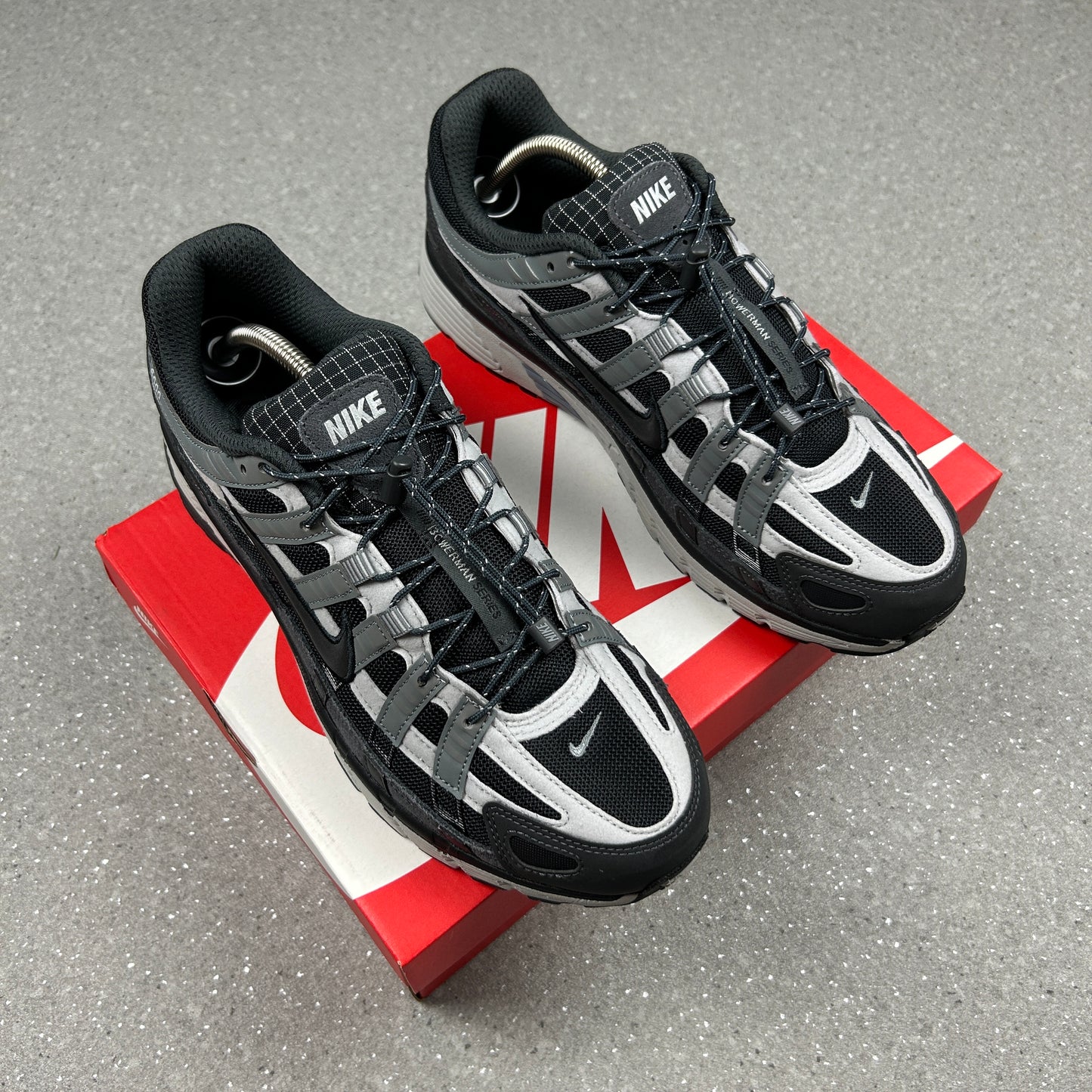 NIKE P6000 ANTHRACITE SMOKE GREY