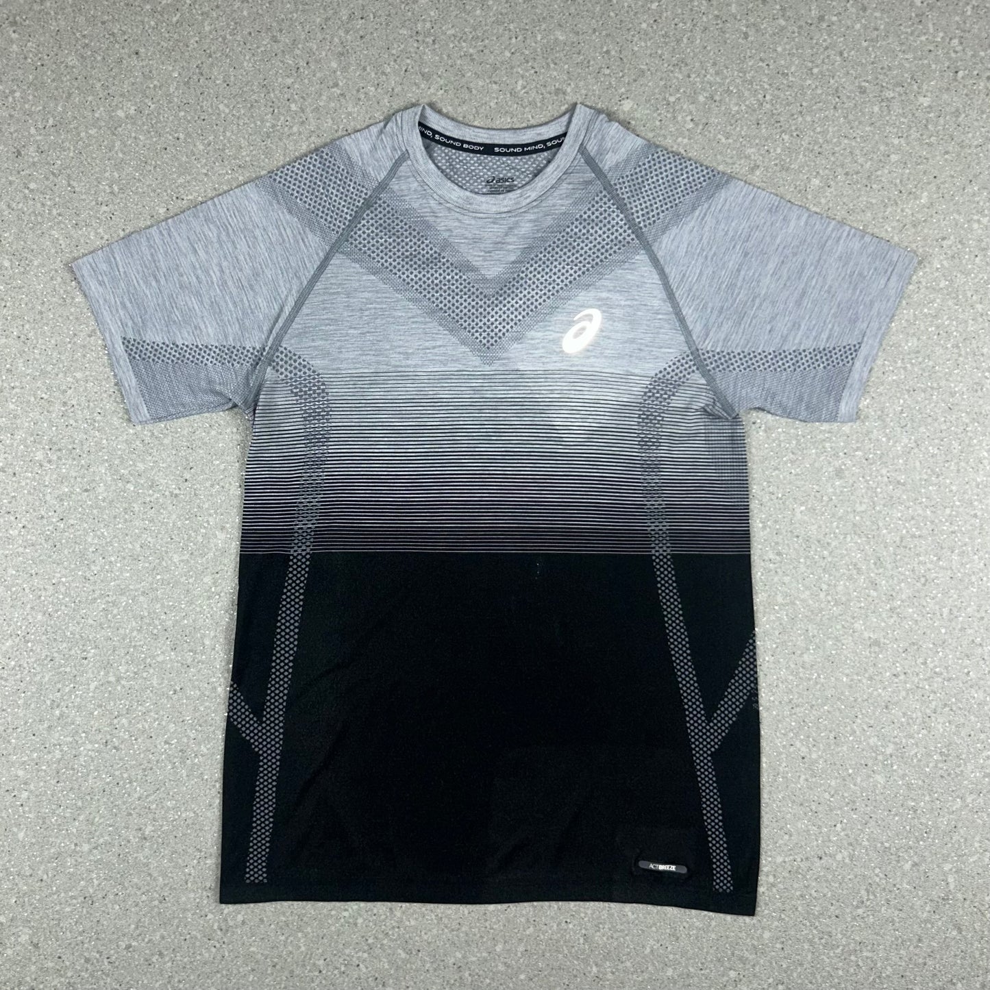 ASICS SEAMLESS T-SHIRT BLACK