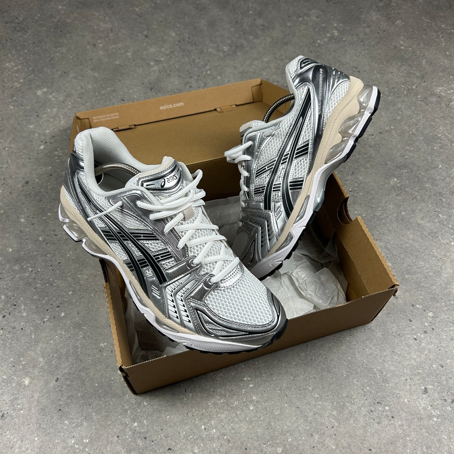 ASICS GEL KAYANO 14 WHITE GRAPHITE GREY