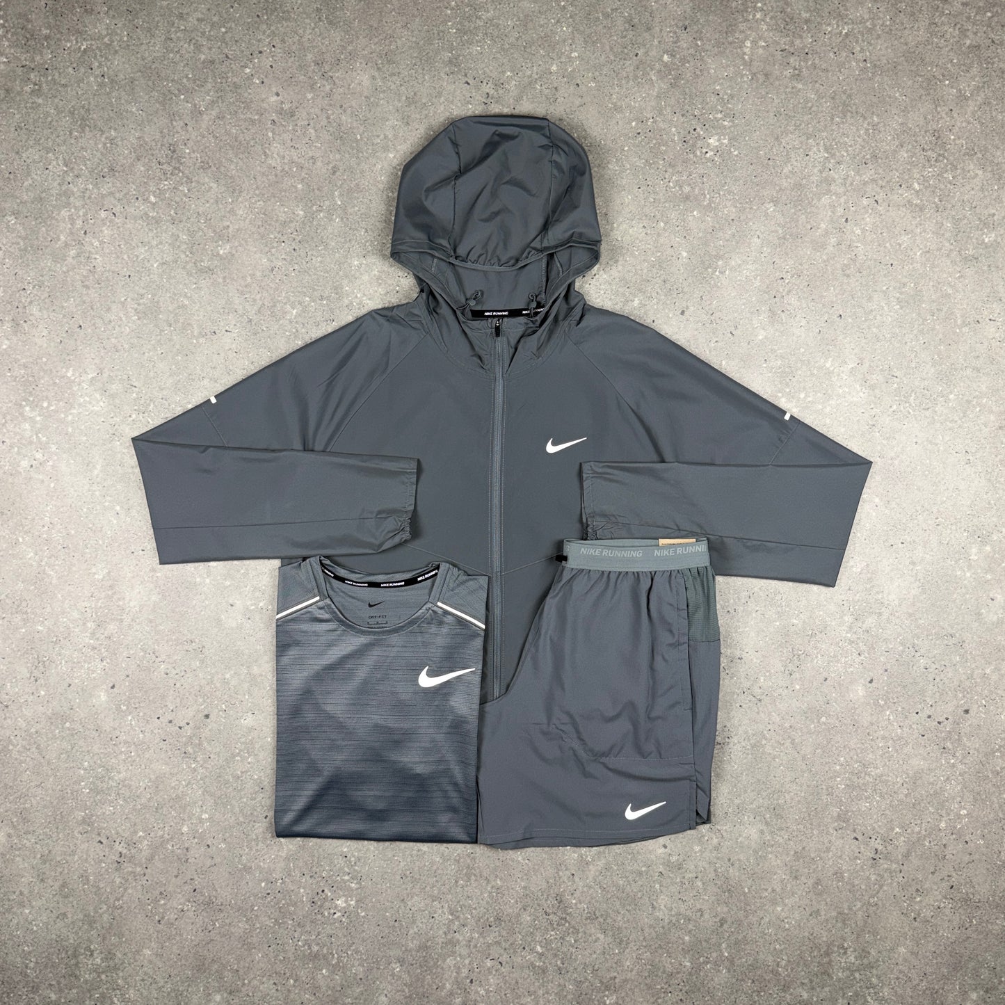 NIKE REPEL WINDRUNNER BUNDLE SMOKE GREY