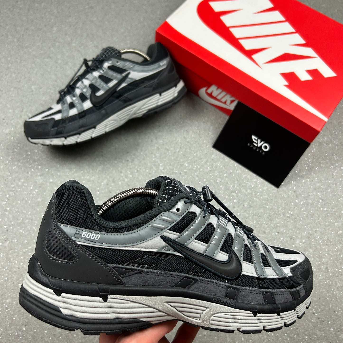 NIKE P6000 ANTHRACITE SMOKE GREY