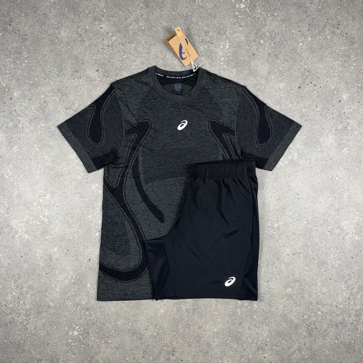 ASICS SEAMLESS T-SHIRT SHORTS SET BLACK