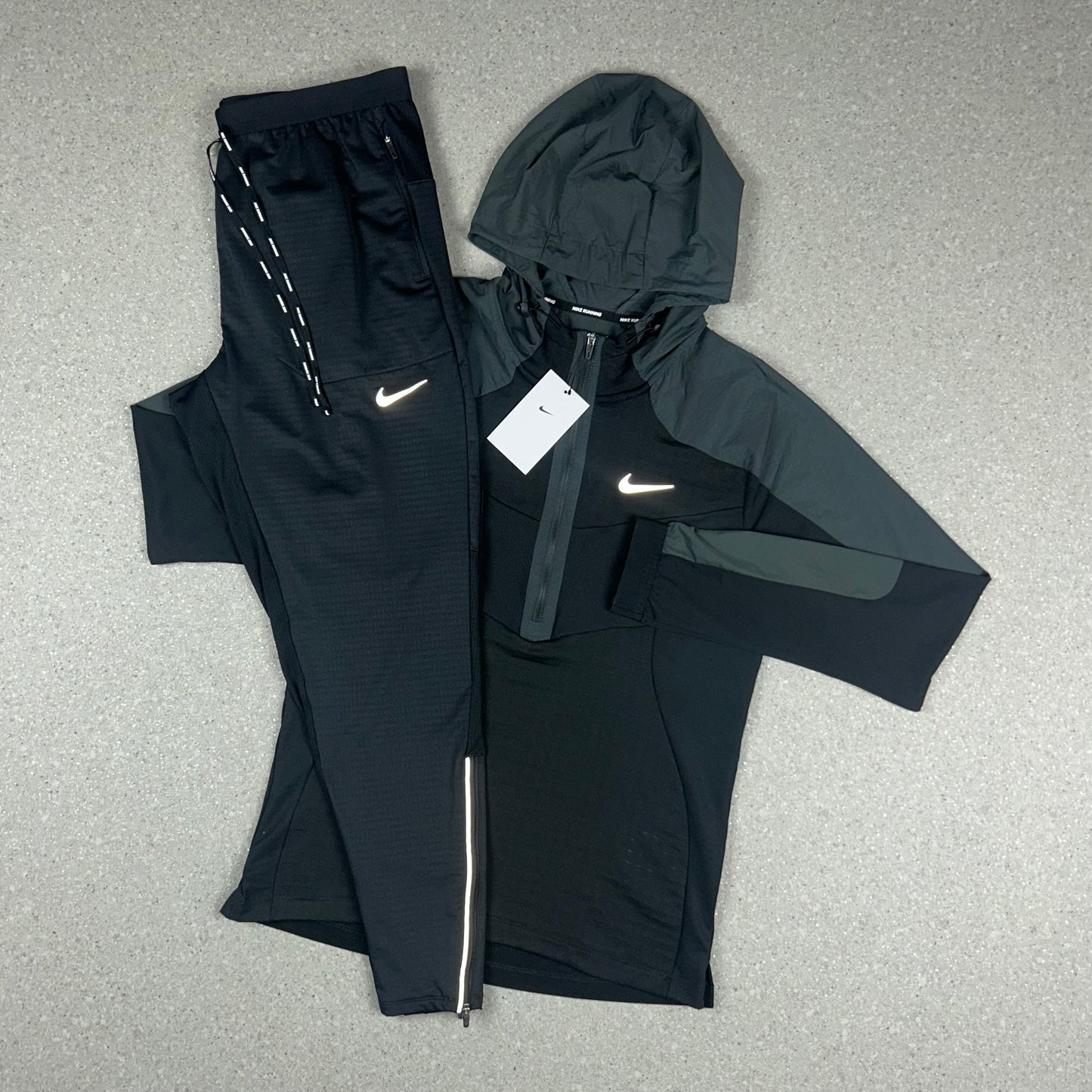 NIKE THERMAL ZIP BLACK