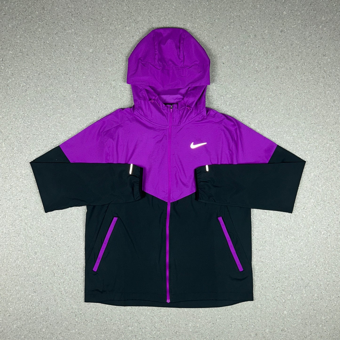 NIKE UV WINDRUNNER PURPLE/BLACK
