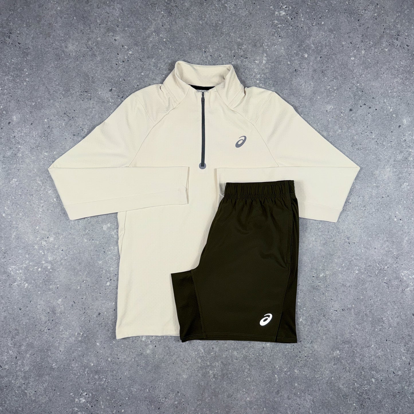 ASICS THERMA 1/4 ZIP SHORTS SET CREAM/BROWN STONE