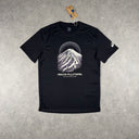 ASICS FUJITRAIL LOGO T-SHIRT BLACK