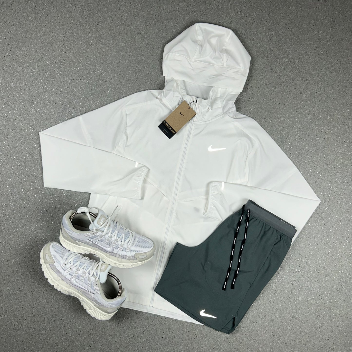 NIKE UV WINDRUNNER ICE WHITE & NIKE GREY 7" FLEX STRIDE SHORTS SET