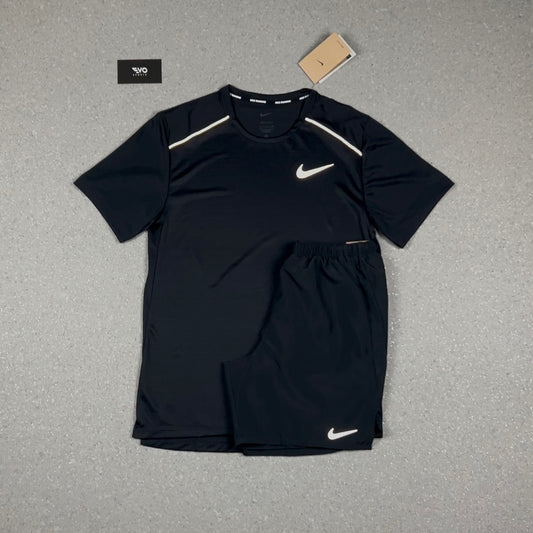 NIKE 1.0 MILER T-SHIRT BLACK & BLACK CHALLENGER SHORT SET