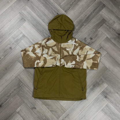 NIKE CAMO WINDRUNNER HAZEL RUSH