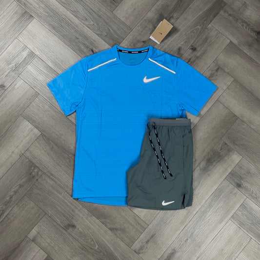 NIKE MILER T-SHIRT UNIVERSITY BLUE & NIKE FLEX STRIDE SHORTS 7” GREY SET