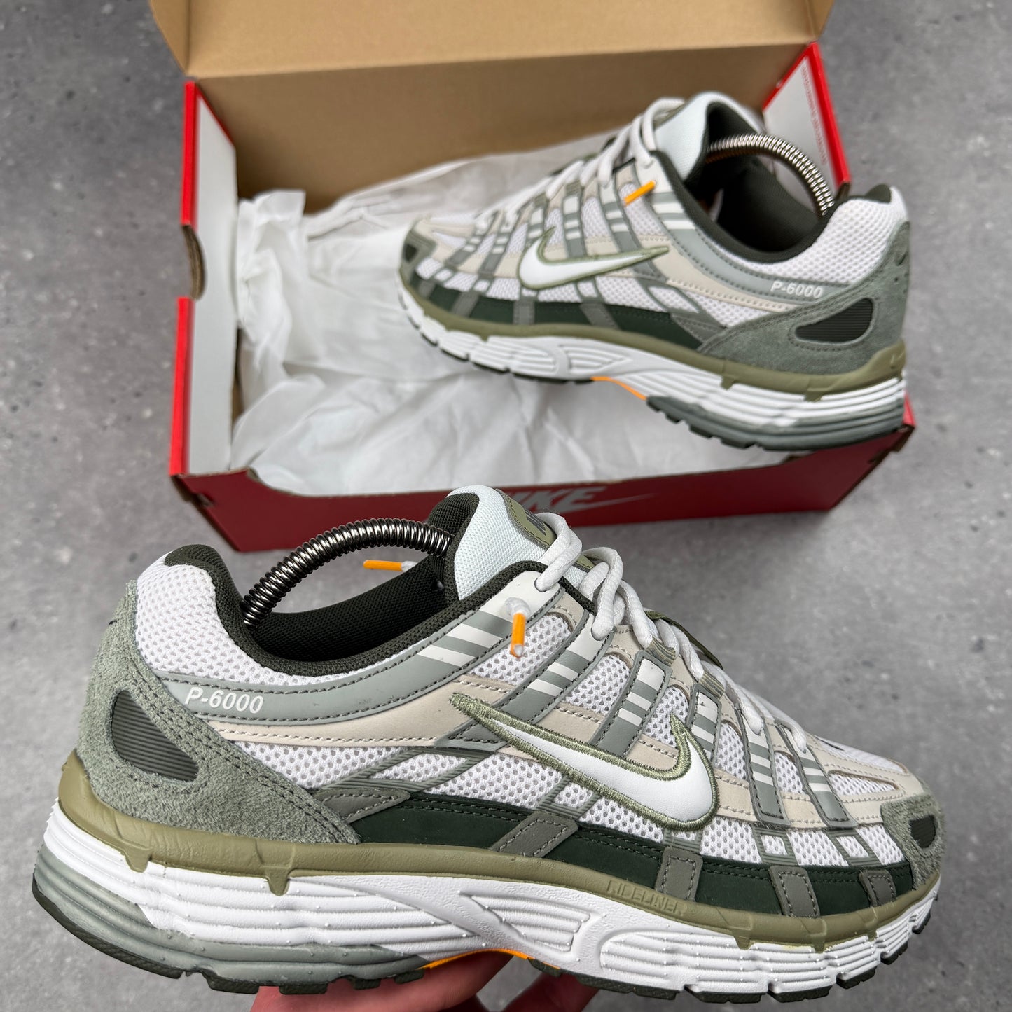 NIKE P6000 CARGO KHAKI