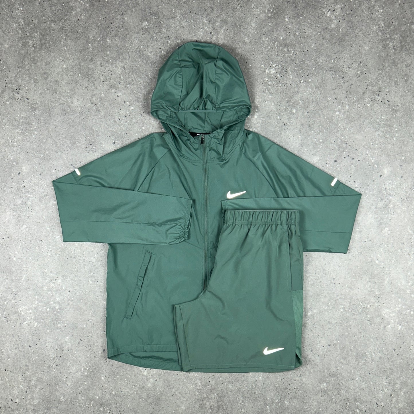 NIKE REPEL WINDRUNNER JACKET SET KHAKI