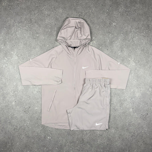 NIKE REPEL WINDRUNNER SET CREAM