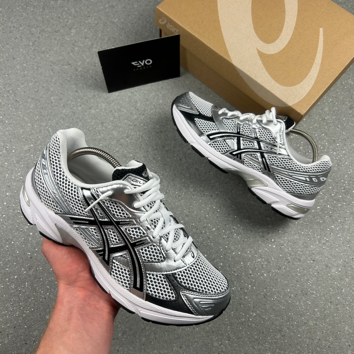 ASICS GEL 1130 BLACK/WHITE