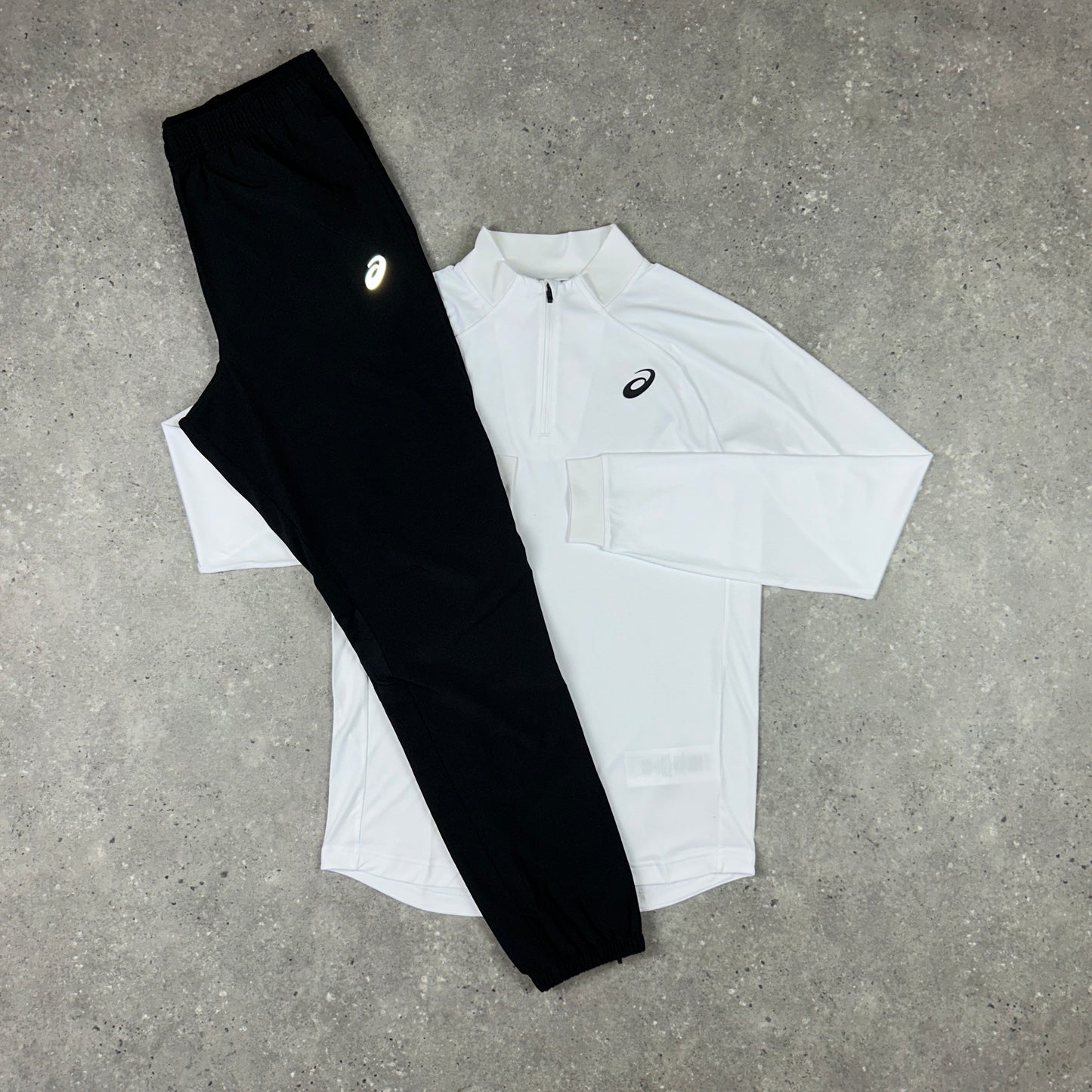 ASICS COURT 1/4 ZIP WHITE & BLACK CORE PANTS SET