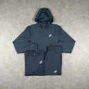 ASICS CORE WINDRUNNER BUNDLE GRAPHITE GREY
