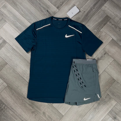 NIKE 1.0 MILER T-SHIRT MIDNIGHT NAVY & GREY 5” FLEX STRIDE SHORT SET