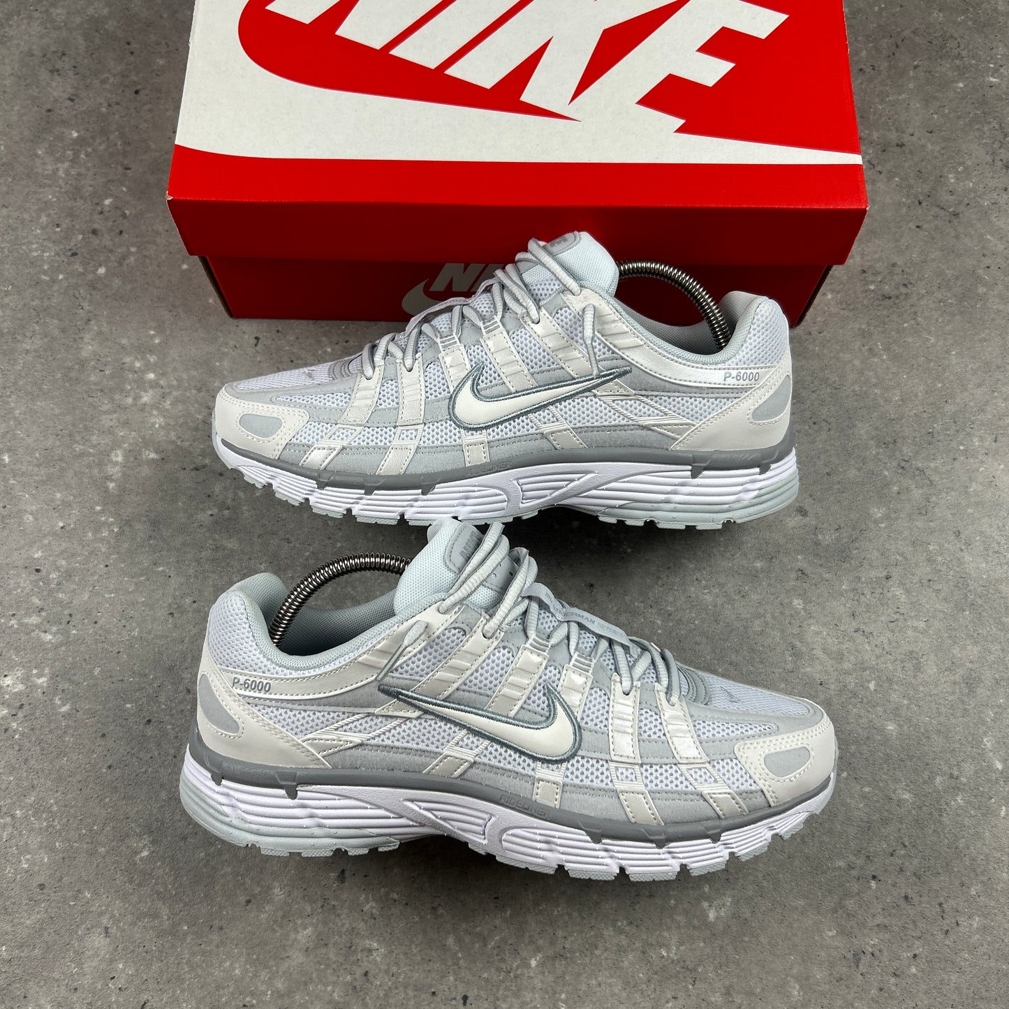 NIKE P6000 SUMMIT WHITE