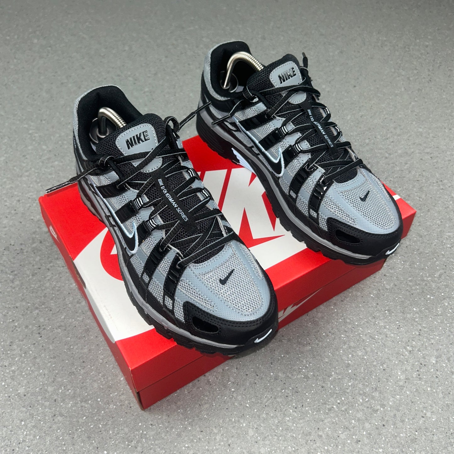 NIKE P6000 COOL GREY/BLACK