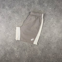 ASICS CORE SHORTS 7" BEIGE