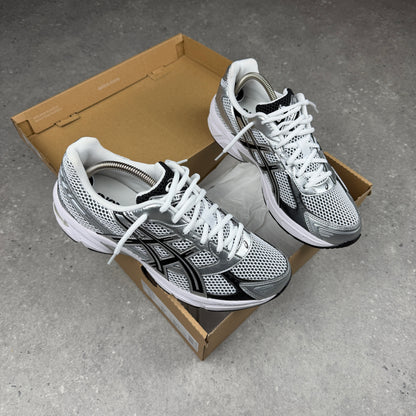 ASICS GEL 1130 BLACK/WHITE