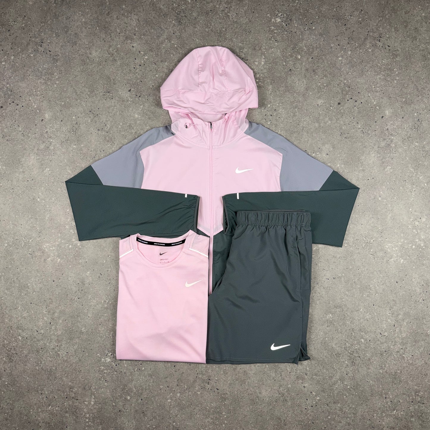 NIKE UV WINDRUNNER BUNDLE PINK FOAM