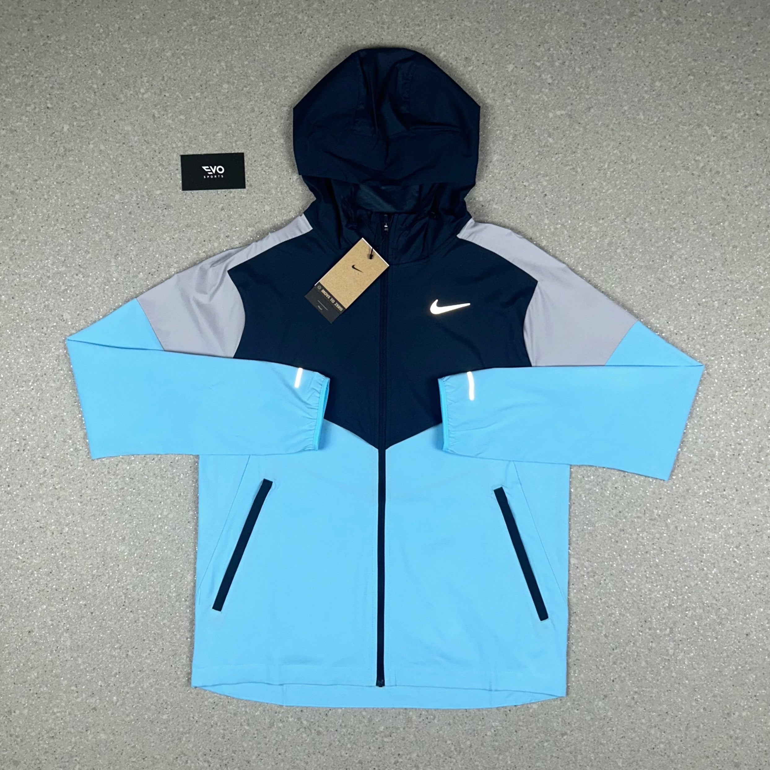 NIKE UV WINDRUNNER JACKET AQUARIUS BLUE – Evosportsuk