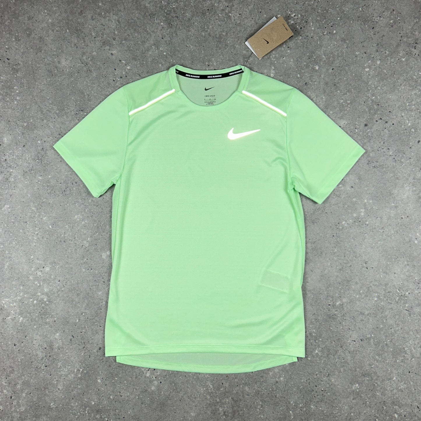 NIKE MILER T-SHIRT VAPOUR GREEN