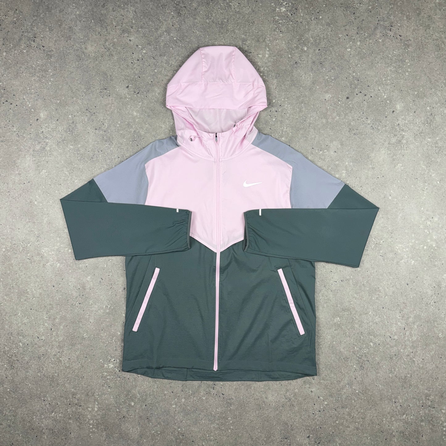 NIKE UV WINDRUNNER JACKET PINK FOAM