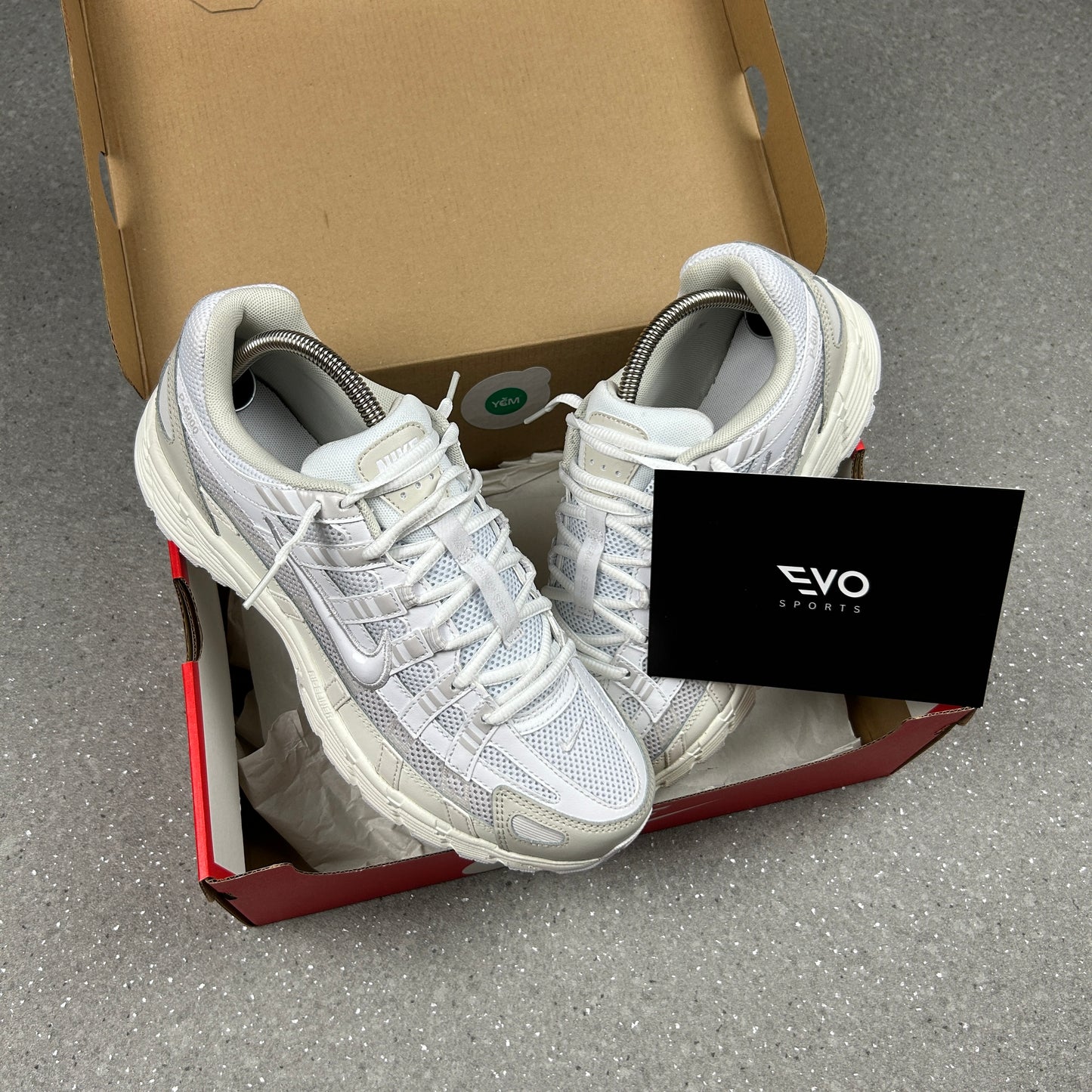 NIKE P6000 SAIL WHITE