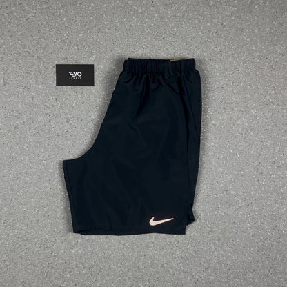 NIKE 1.0 MILER T-SHIRT WHITE & BLACK 7” CHALLENGER SHORT SET